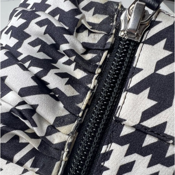 Alexandre Vauthier Yasmin Satin Buckle Plaid Houndstooth Booties Heels 38/ 8 - Picture 8 of 12